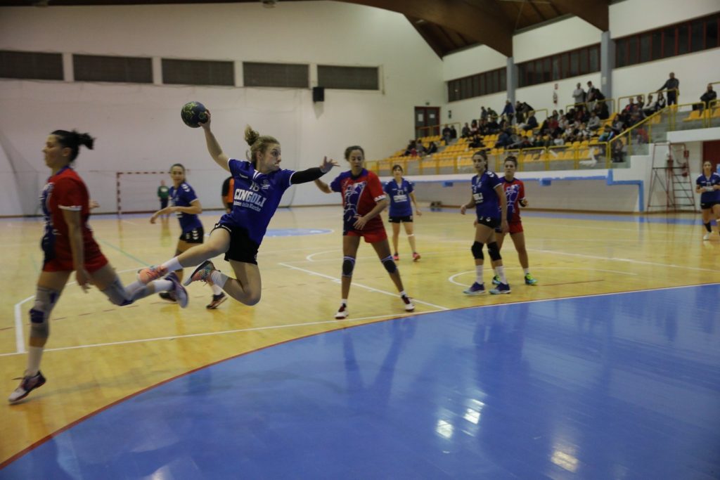 Pallamano femminile cingoli
