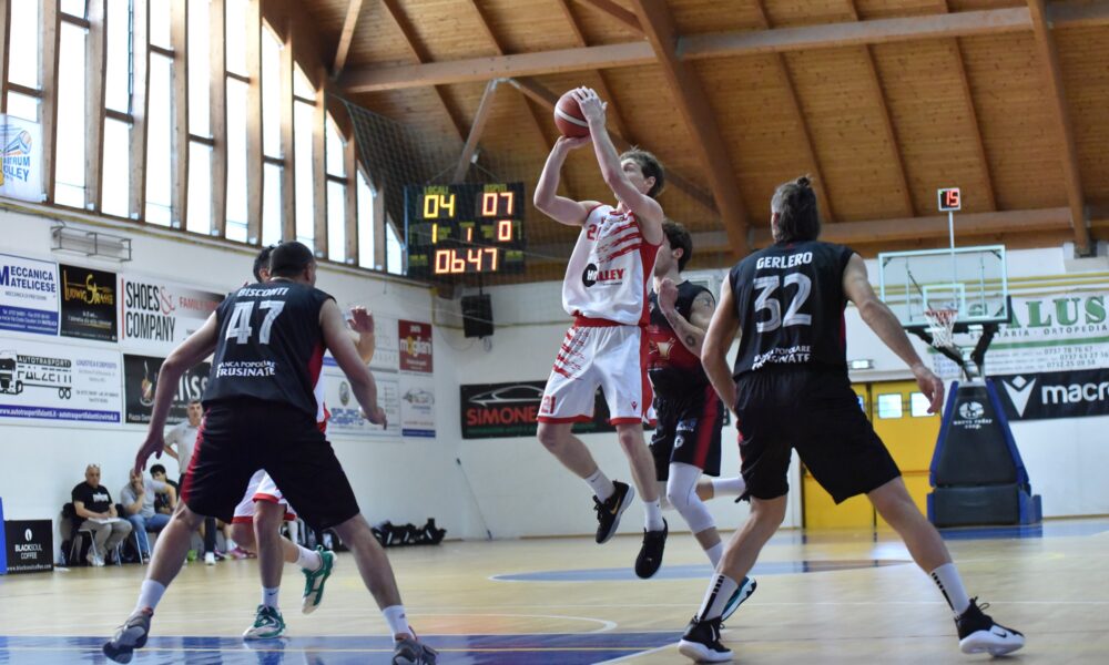 Basket B interregionale / Play off, Matelica perde in casa gara1: 65 70 per Ferentino